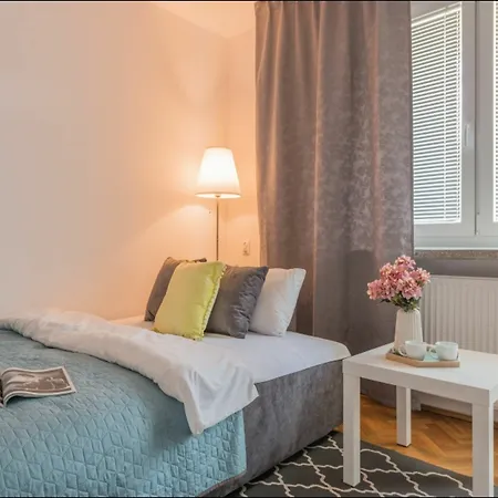 P&o Serviced Pulawska Apartment Warschau